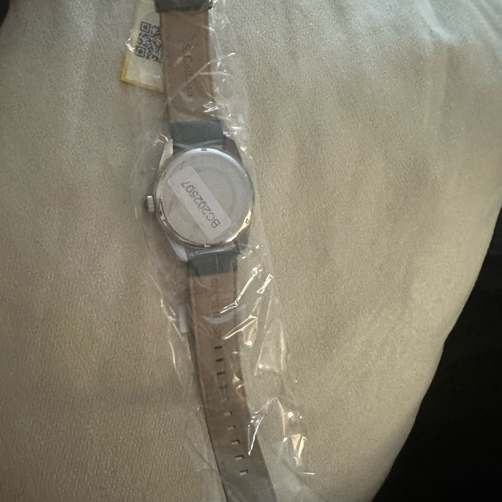 Invicta Blue Dial with Black Strap Watch - Picture 4 of 5